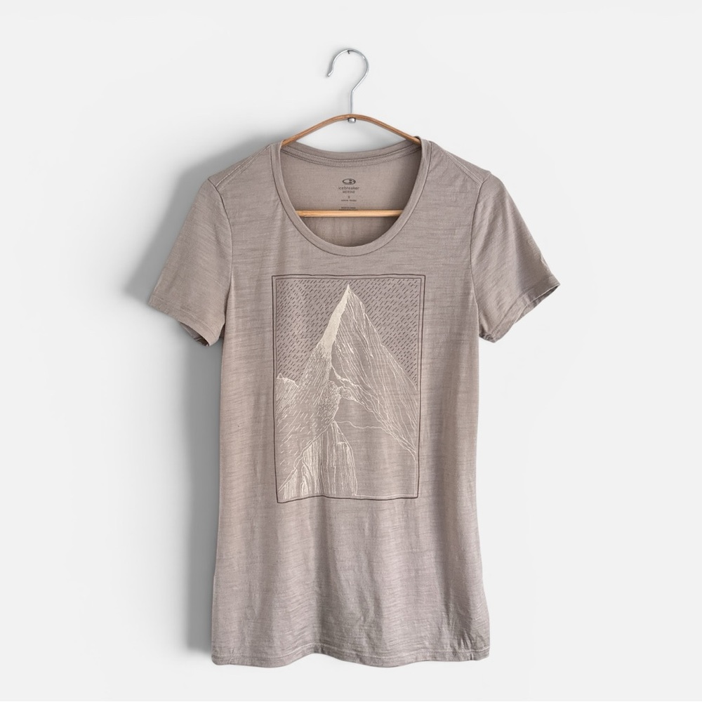 Icebreaker Women's Tech Lite Short Sleeve Low Crewe at My Peak - Size Small